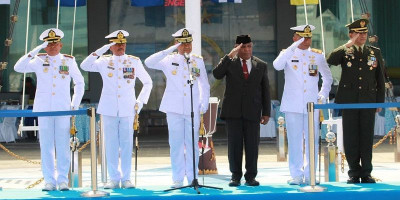 Upacara Peringatan HUT ke-79 TNI AL di Koarmada III Berlangsung Meriah
