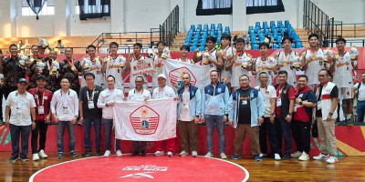 DKI Jakarta Sapu Bersih Emas Basket 