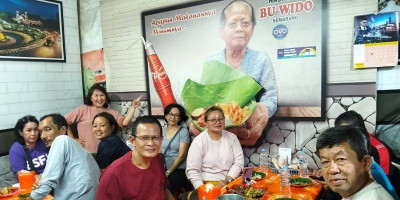 Nasi Ayam Bu Wido, Kuliner Legendaris Semarang yang Tetap Eksis