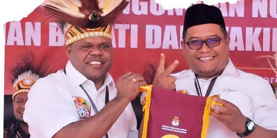 Raih Nomer Urut 2, Pasangan Hermus Indou- Mugiyono Yakin Menangi Pilkada Manokwari 2024