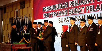 Kadishub Sumut Agustinus Panjaitan Dikukuhkan Sebagai Pjs Bupati Toba