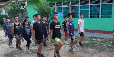 Baris Berbaris Wujudkan Kedisiplinan Remaja Rumah Singgah