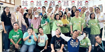 Kelas Dreami: Anak-Anak Down Syndrome Berkreasi di Rumah Ceria