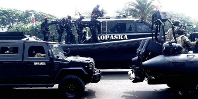 Ribuan Pasukan Berbaris hingga Beratraksi, Gladi Bersih HUT TNI
