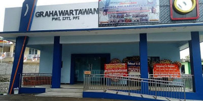 Ketua PWI Jabar: Segera Tangkap Pelaku Pengeroyok Wartawan!