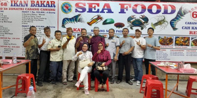 Peresmian Cabang Ke-17 Seafood Zonatri 68 di Jakarta Timur