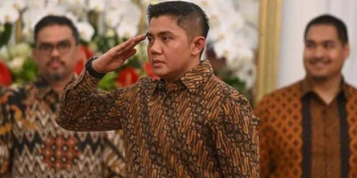 Dipertanyakan Banyak Pihak, Mayor Teddy Menjadi Seskab