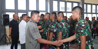 Tingkatkan Motivasi, Wadan Kormar Berikan Pembekalan Kepada Prajurit Muda