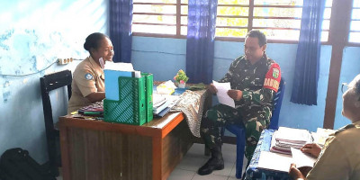 Babinsa Biak Kota Lakukan Puldata Ter di SD YPK Silo Ambroben