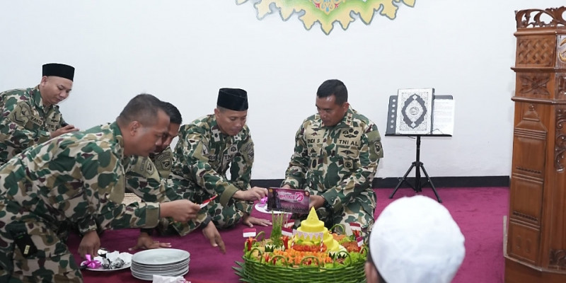 Dalam Rangka HUT KE-79 Korps Marinir, Dankormar Gelar Istighosah Bersama