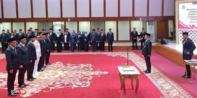 M. Anwar Dilantik sebagai Asisten Deputi Pengendalian Penduduk DKI Jakarta