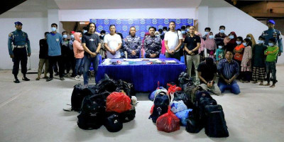 TNI AL Gagalkan Penyelundupan 17 PMI dan 24 WNA 
