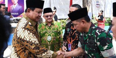 Panglima TNI Dampingi Presiden RI Hadiri Pembukaan Tanwir Dan Resepsi Milad Ke-112 Muhammadiyah