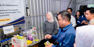Salurkan Mesin Produksi Keripik Nanas, HKA Fasilitasi UMK di Prabumulih