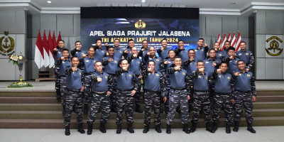 Pangkoarmada III Hadiri Apel Siaga Prajurit Jalasena dan Outbound TNI AL 2024