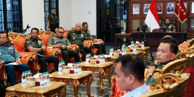 Panglima TNI Ikut Rapat Virtual Bersama Presiden RI 