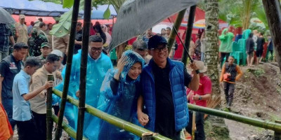 Momen Mesra Menteri Desa dengan Bupati Serang Terpilih