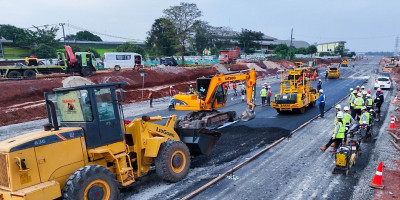 Target Rampung Maret 2025, HKA Garap Pekerjaan Aspal Hotmix Proyek Proving Ground Bekasi