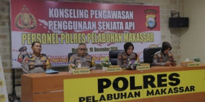 Polres Pelabuhan Makassar Gelar Konseling Pengawasan Penggunaan Senjata Api Bagi  Personel Polri 