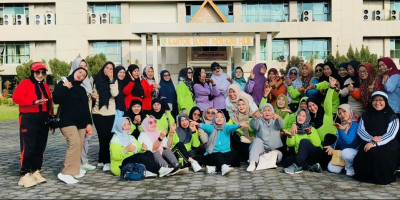 Senam Sehat Osteoporosis di Halaman Kantor Bupati Indragiri Hilir