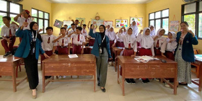 Mahasiswa KKN Unila 2025 Hidupkan Budaya Lampung di Desa Tri Rejomulyo