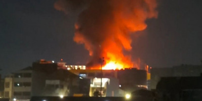 Kebakaran di Glodok Plaza, Rabu Malam: Kerusakan Signifikan pada Bangunan