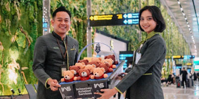 IAS Sambut Imlek dengan Keceriaan dan Hadiah Spesial