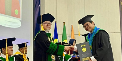 Ustaz Jeje Zaenudin: Wisuda Perdana STAIPI Jakarta Jadi Bukti Kegigihan di Tengah Pandemi