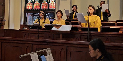 Paduan Suara Pukau Umat di Gereja Katedral Jakarta