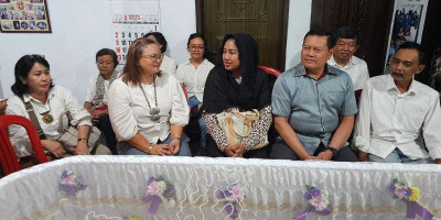 Yudo Margono Layat Orang Tua Laksma (Purn) Darbagus dan Nelson Hutasoit