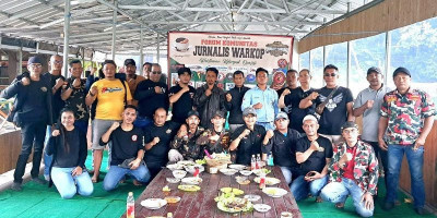 Komunitas Jurnalis Gelar Cucurak di Danau Lido