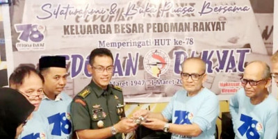 Hadiri HUT Ke-78 Pedoman Rakyat, Kapendam XIV Hasanuddin: Pers Merupakan Pendidik Awal di Tengah Kita
