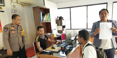 Diduga Gelapkan Uang Sitaan Dana Desa Bonea Selayar, Kepala Kejaksaan Negeri Kepulauan Selayar Dilaporkan ke Polisi