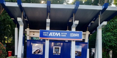 BRI Drive Thru Setor dan Tarik Tunai, Aman Tanpa Turun dari Kendaraan