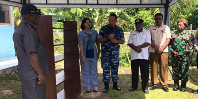 Plh Kasdim 1708/BN Hadiri Baksos HUT Kosek III dan Satrad 242 di Tanjung Barari