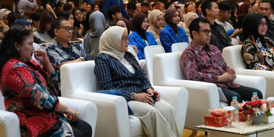 Wamen Komdigi Ingatkan Pentingnya Peningkatan Kualitas SDM
