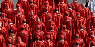 12 Kardinal Calon Paus Baru, Siapa Paling Berpeluang?