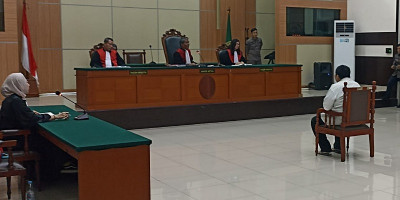 Majelis Hakim Vonis George Sugama Halim atas Penganiayaan Karyawan Toko Roti Lindayes