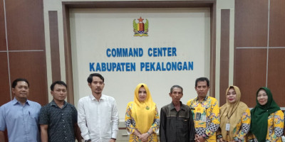 Warga Pekalongan Tagih Janji Bupati: Bukti Penyalahgunaan Wewenang Kades Randumuktiwaren Sangat Jelas