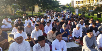 Sholat Idul Adha Bergas: Seruan Kurban, Doa Palestina
