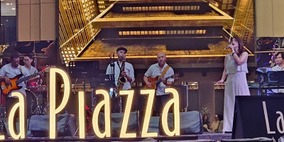 Malam Jazz Hangat di La Piazza Bersama Emmie Isabell