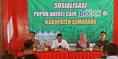 59 Gapoktan Terima Bantuan Pupuk Cair