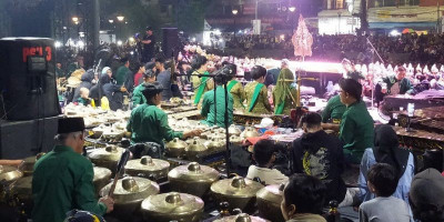 Hari Jadi Bogor ke-543, Pagelaran Wayang Golek Meriahkan Alun-Alun Kota Bogor