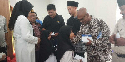 ABGT Gelar Santunan 150 Anak Yatim di Masjid Jami Asy-Syahid Depok