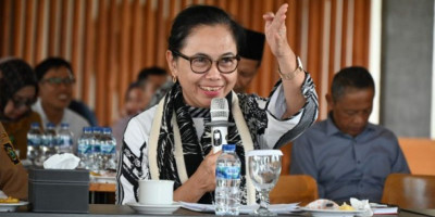 Waka Komisi X DPR Kecam Anak di Kawasan Konservasi Kehilangan Hak Pendidikan