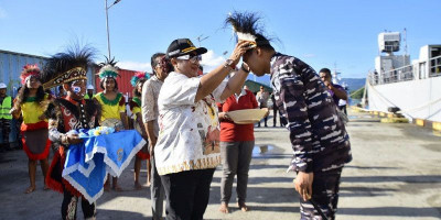 Satgas Trisila-25 TNI AL Disambut Meriah di Nabire, Wujudkan Kepedulian Maritim