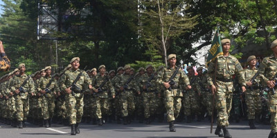 Kodam XIV/Hsn Gelar Kirab SPPI dan Yonif TP : Sosialisasi Program Strategis Menuju Indonesia Emas