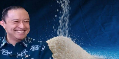 Gula-Gula Kekuasaan: Ketika Tom Jadi Tumbal