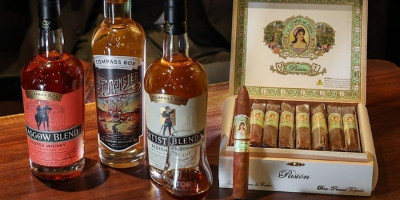 Eksklusif Whisky COMPASS BOX & Cerutu LA AROMA DE CUBA