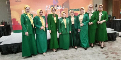 Dorong Perempuan Muslimah Jadi Pelaku Industri Halal Global